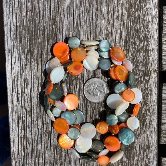 COPY - 41” Mother of Pearl necklace MOTHERS DAY - Picture 3 of 3